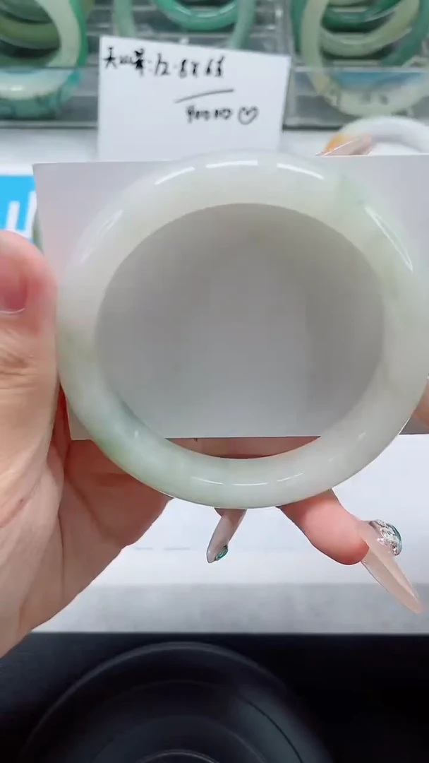 未镶嵌手镯石英质玉152-60/61