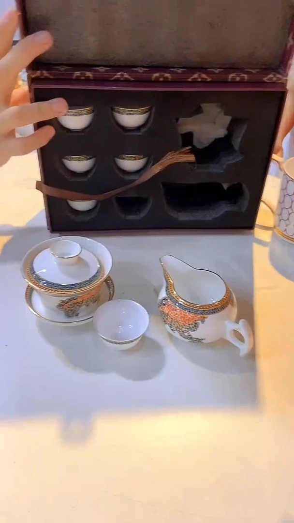 鸿辉家品牌瓷器，京东包邮！