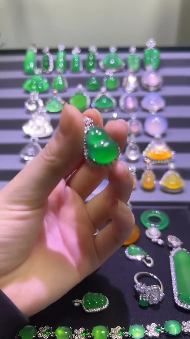 银S925镶嵌颈饰玛瑙/玉髓1