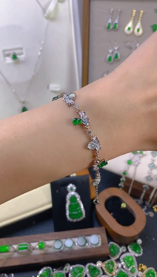 银S925镶嵌手链翡翠多样性