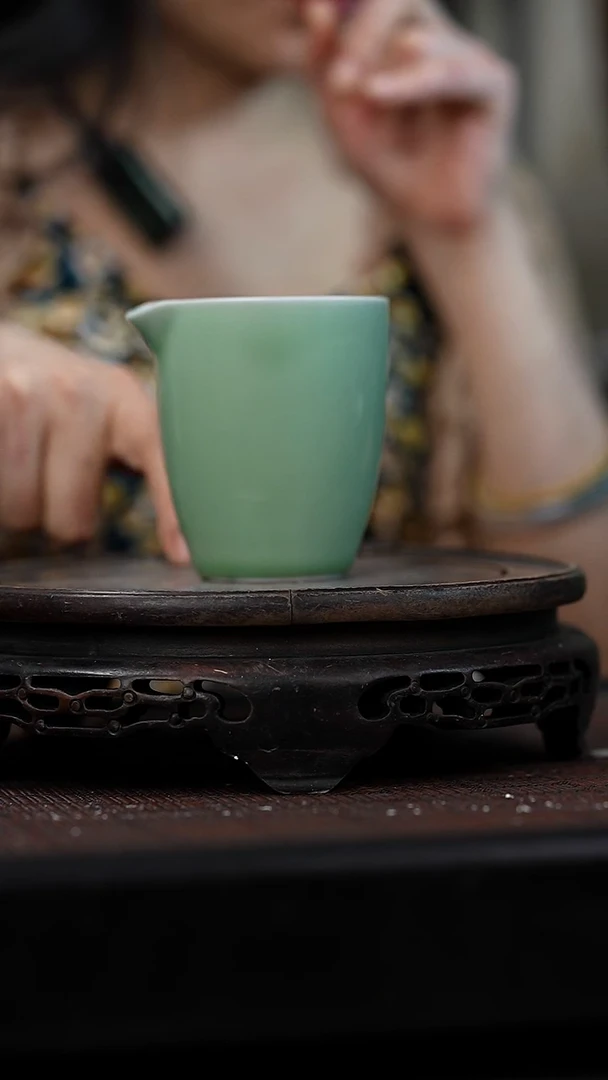 茶壶紫砂宜兴岁颐传砂原矿全手杯子