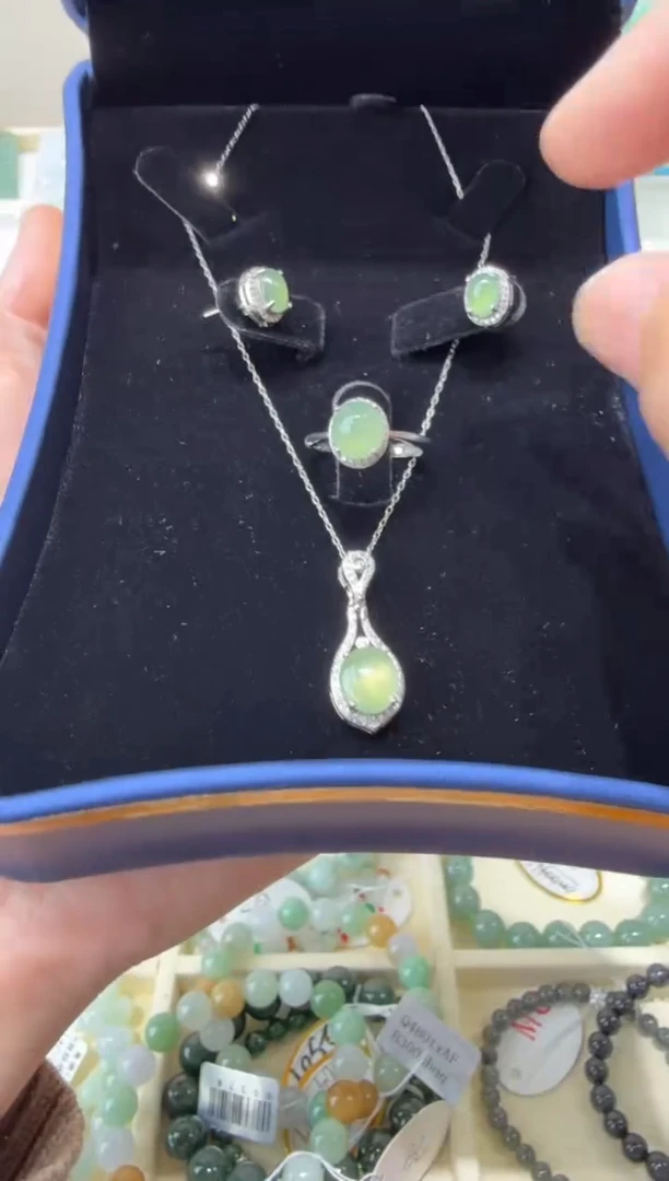 银S925镶嵌挂件翡翠A货翡翠多样性孤品一套