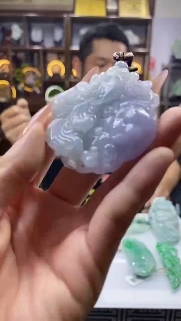 翡翠未镶嵌颈饰翡翠432