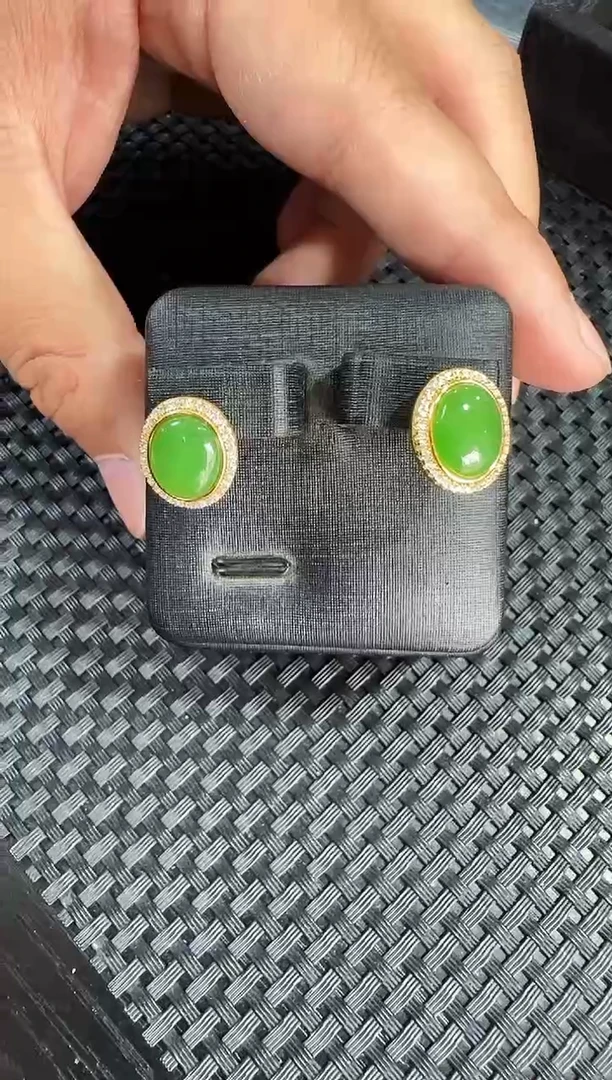 【闪购商品】和田玉耳钉银S925镶嵌耳钉