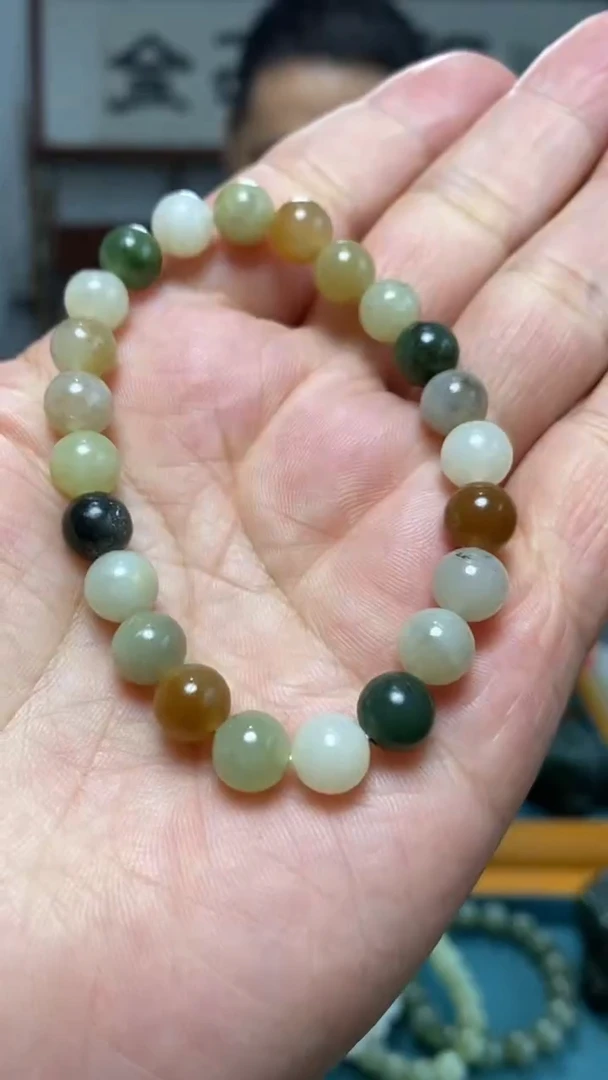 颈饰未镶嵌和田玉106