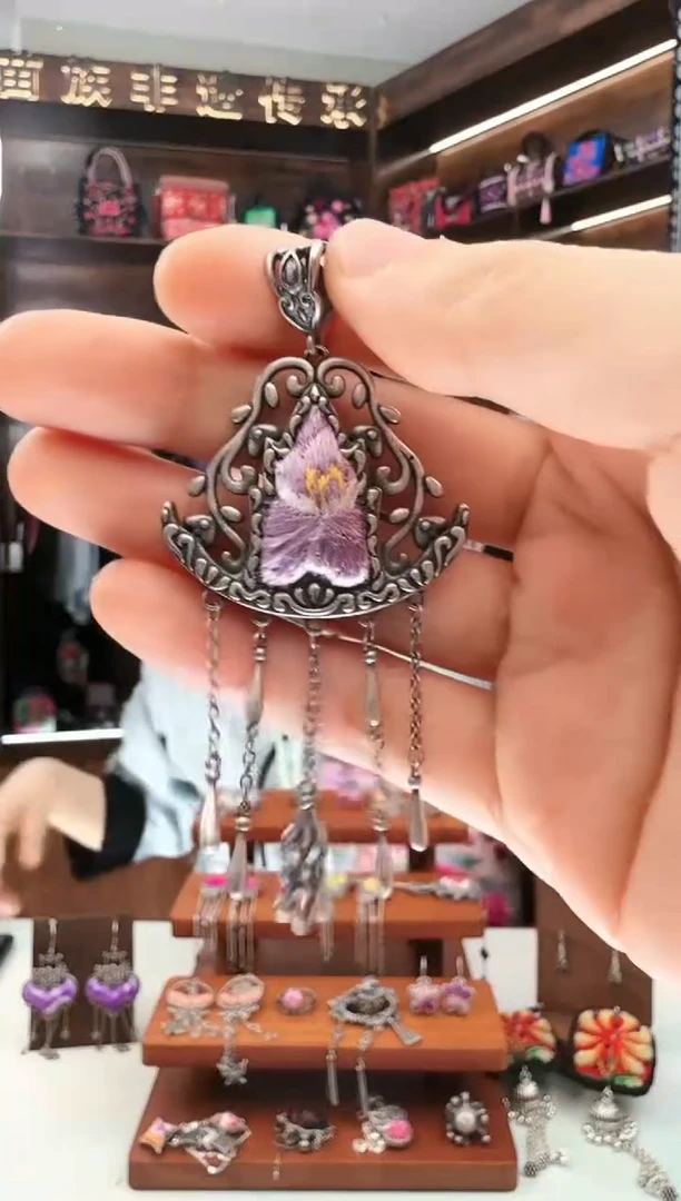 【闪购商品】织绣38蚩梦苗族古绣