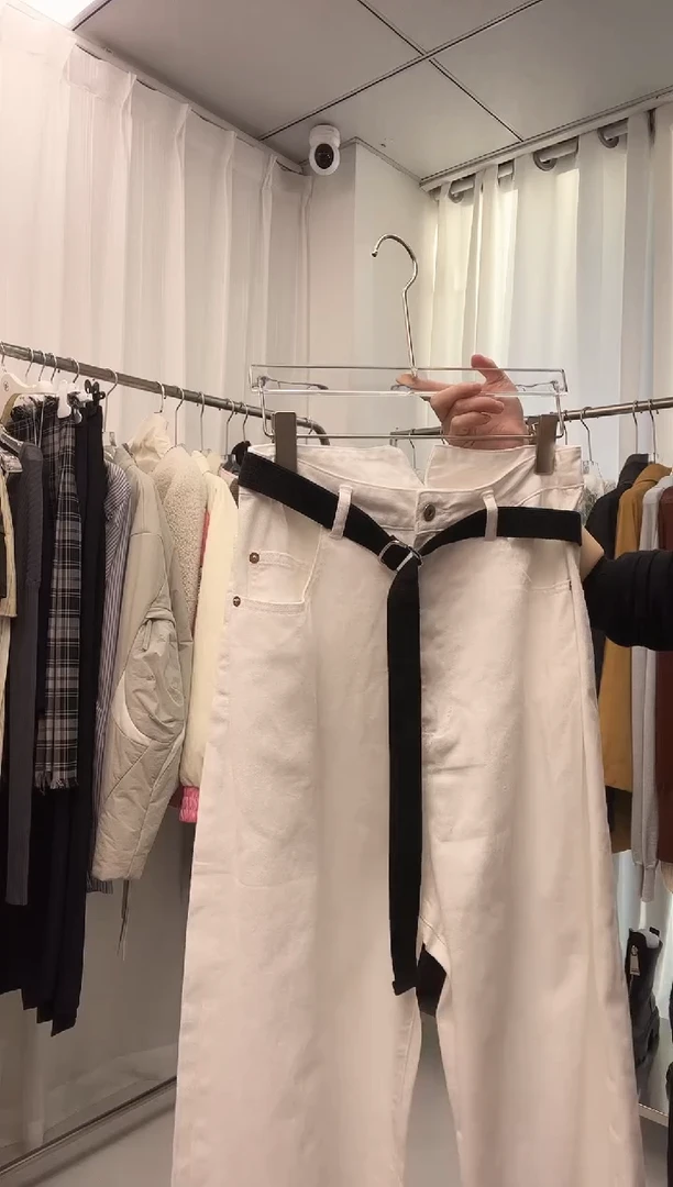 编号808  白色休闲裤 70到72腰围  福福已开价