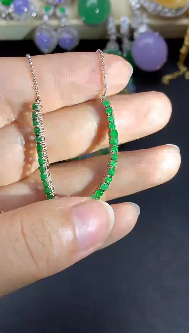 翡翠18K金镶嵌颈饰381-中国好珍宝