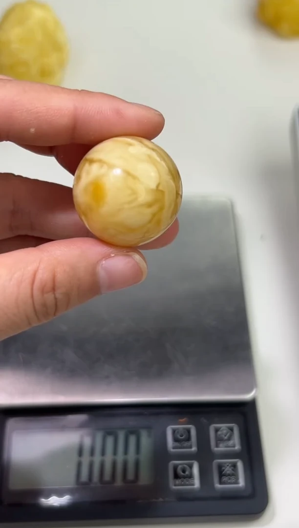 裸石琥珀未镶嵌琥珀蜜蜡吊坠