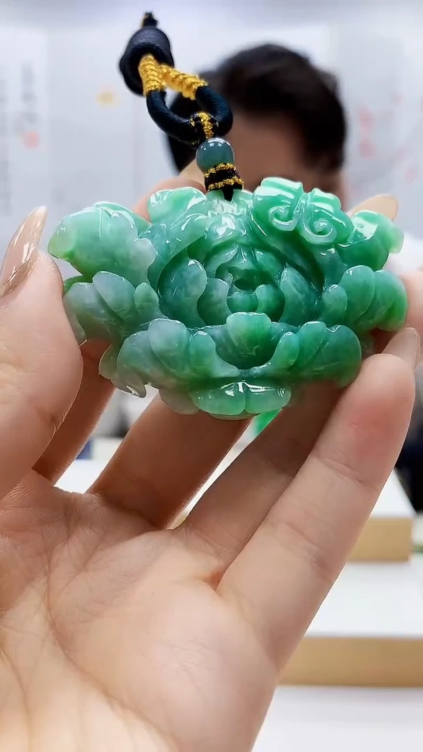 未镶嵌定制翡翠5060ty-毛货挂件186
