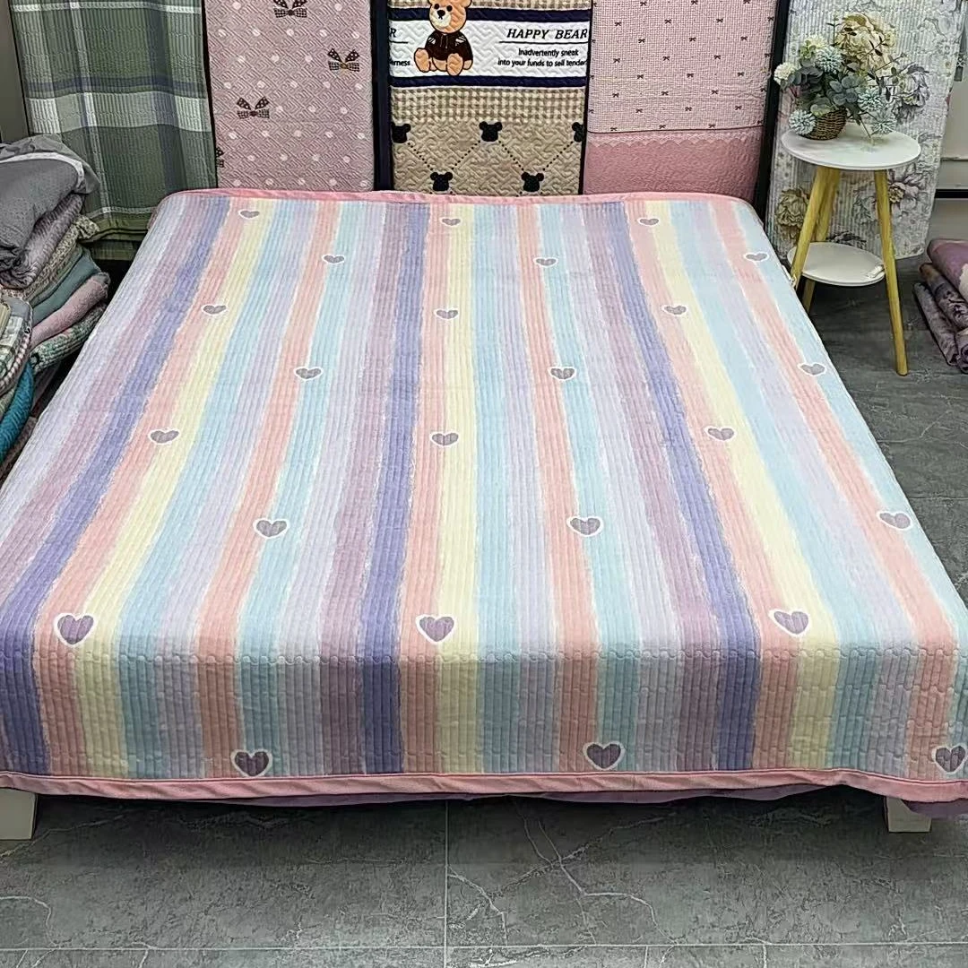 2*2.3 冬季保暖宝宝绒床盖《彩虹爱心》