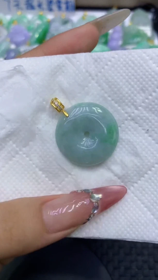 颈饰未镶嵌翡翠天然缅甸A货翡翠