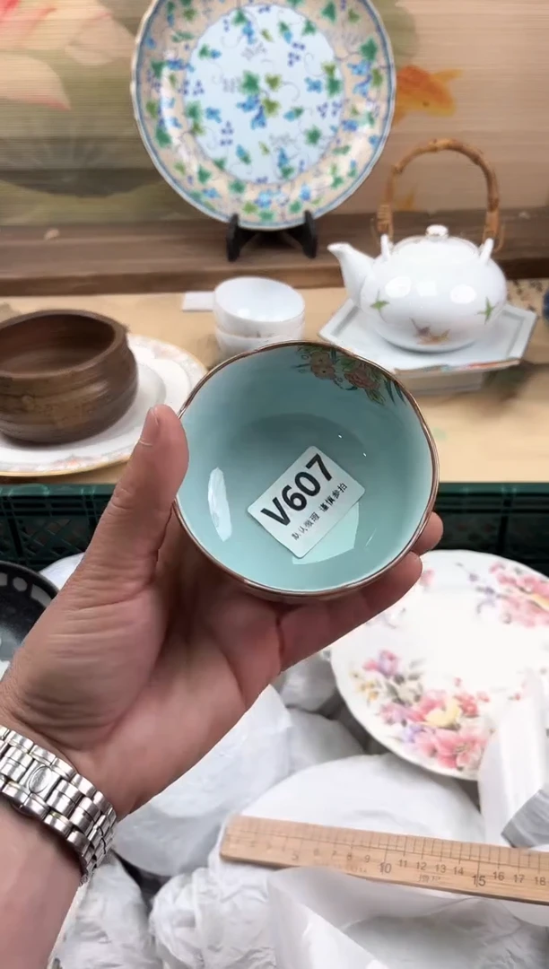 瓷片喵***食607