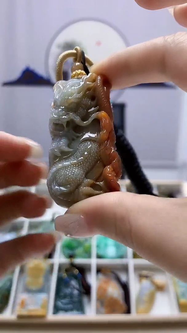 定制翡翠未镶嵌5060ms-毛货197龙