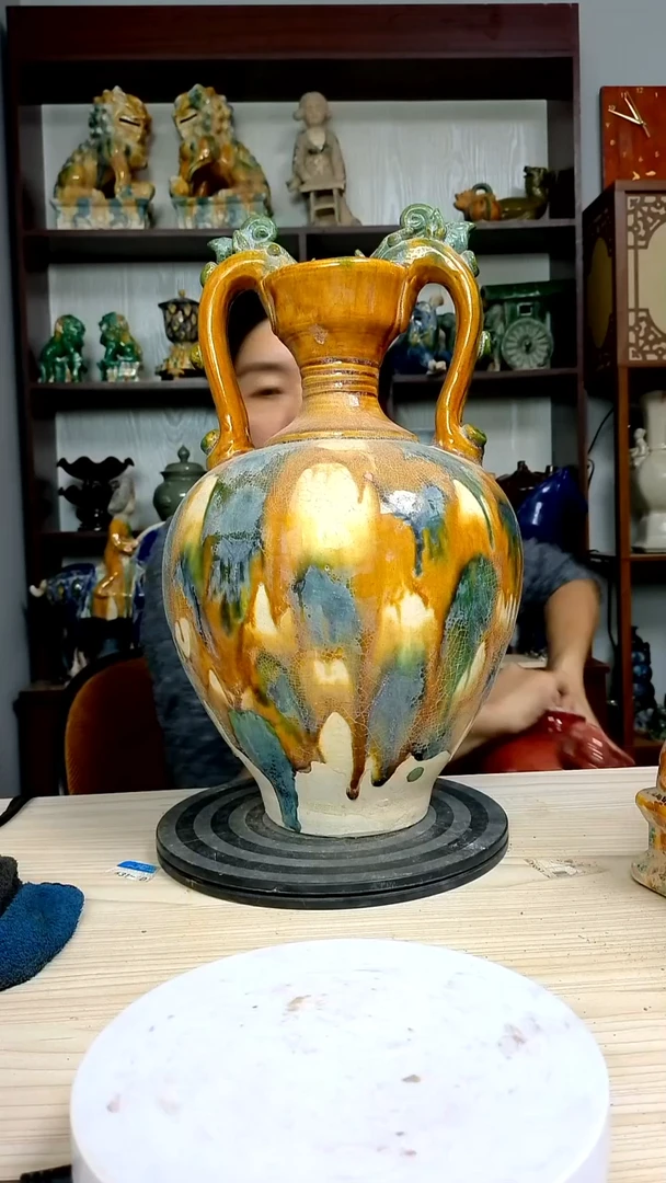 经典精美复古风格瓷器
