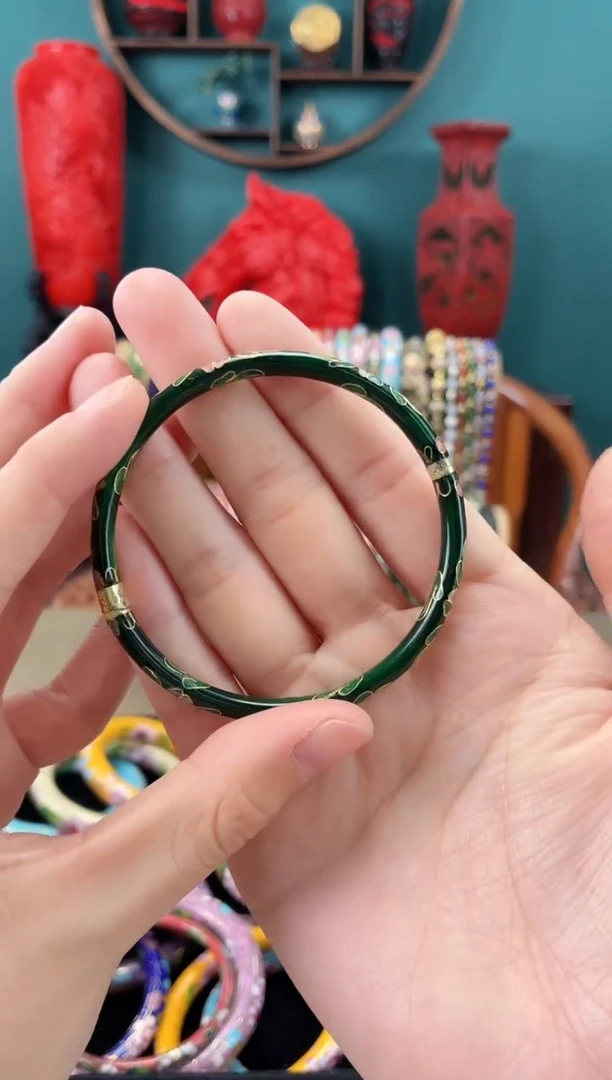 非遗技艺 景泰蓝开口镯绿色