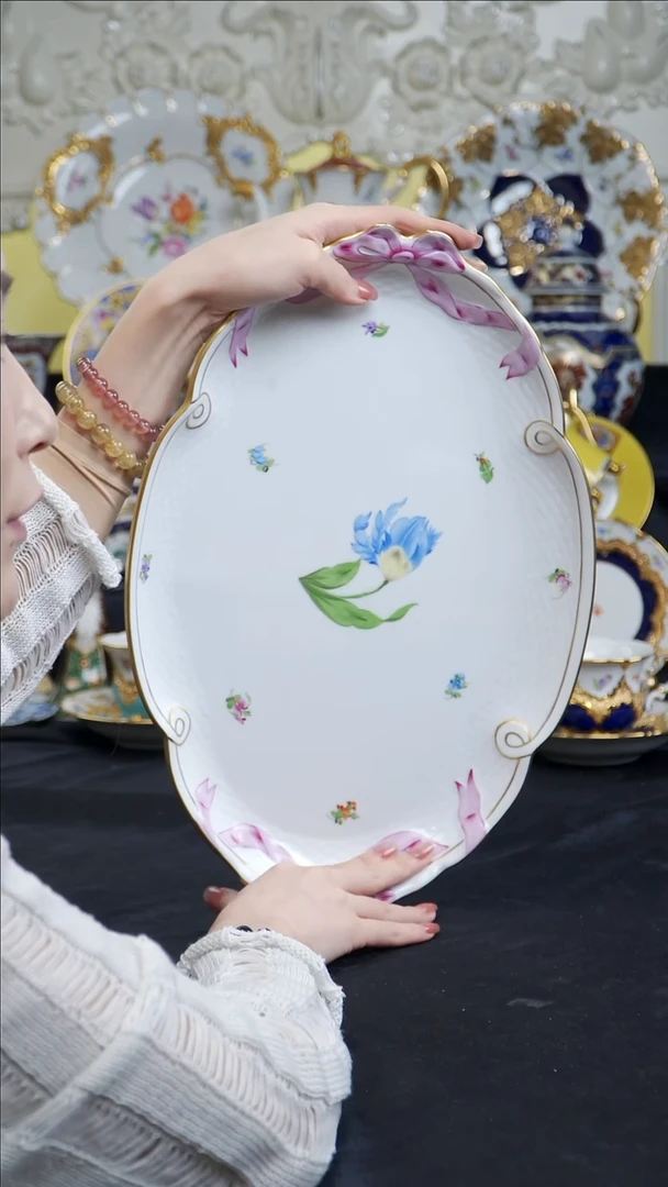 骨瓷婷婷中古器物如图所示138