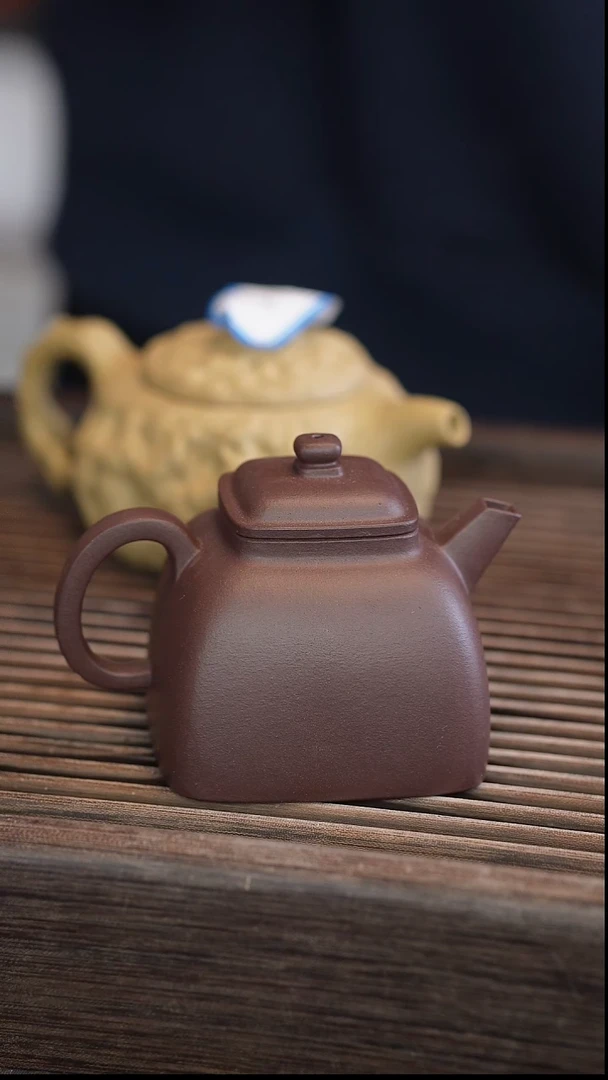茶壶紫砂荆**身1111111111