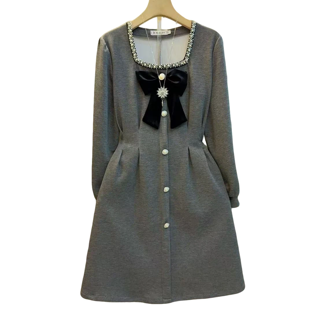 法式复古方领优雅蝴蝶结高级感收腰遮肉连衣裙（长90左右）