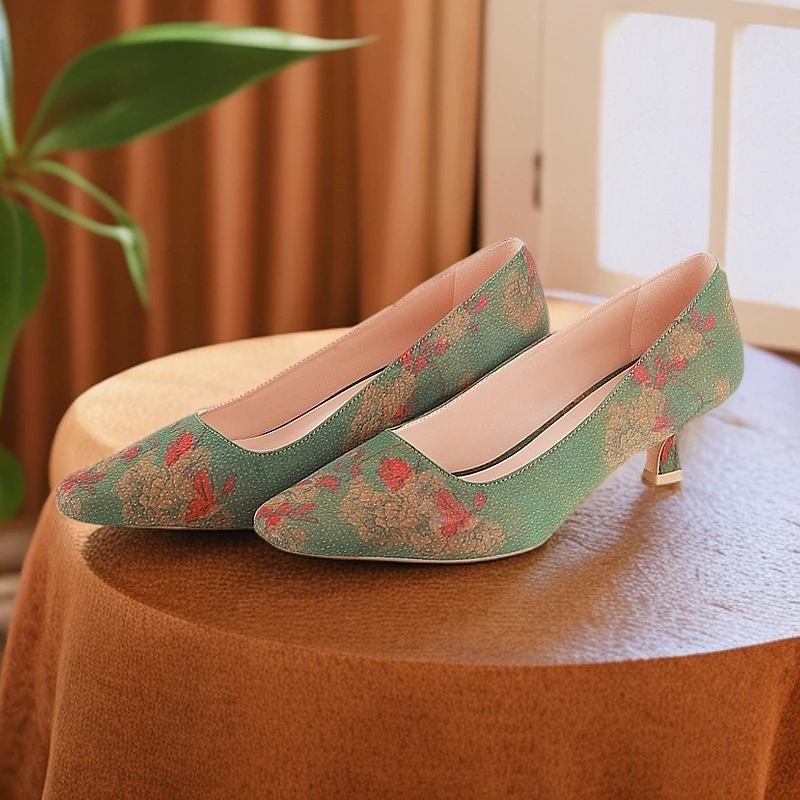 断码专属【金风玉露】新款方头桑蚕丝绸缎面酒杯跟女高跟鞋H158