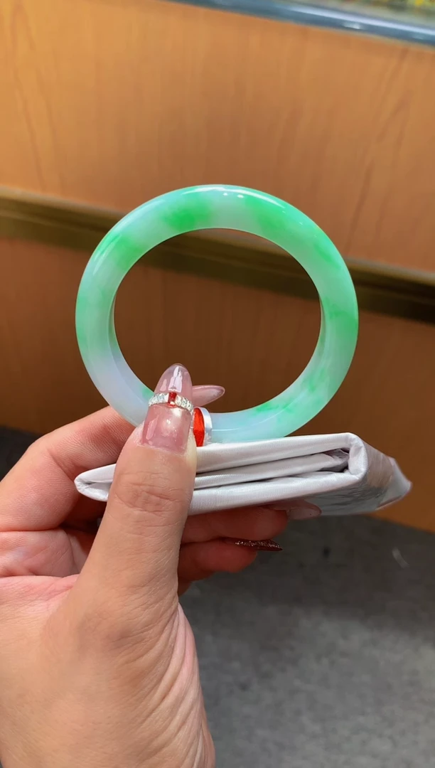 未镶嵌手镯翡翠-F37-正圈53.6