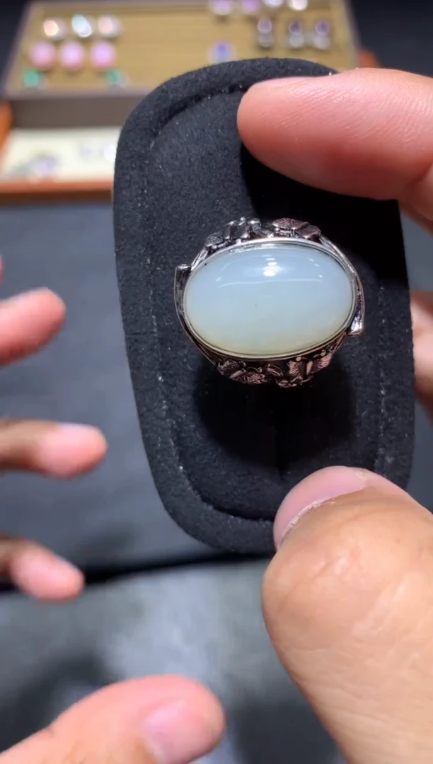 未镶嵌戒指和田玉Y45