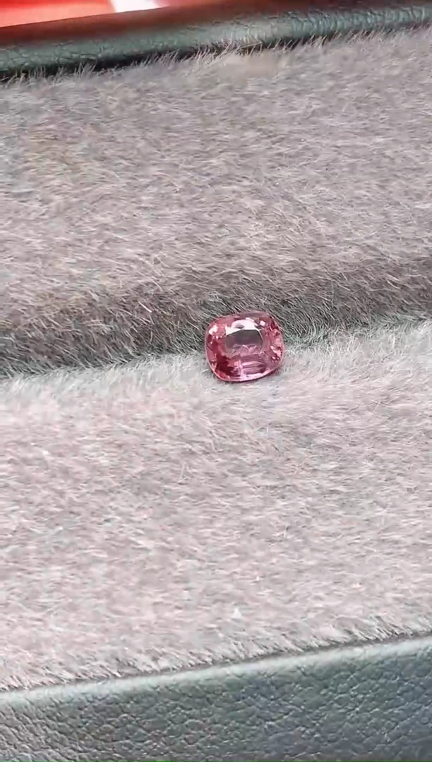 裸石尖晶石0.56-56天然尖晶石