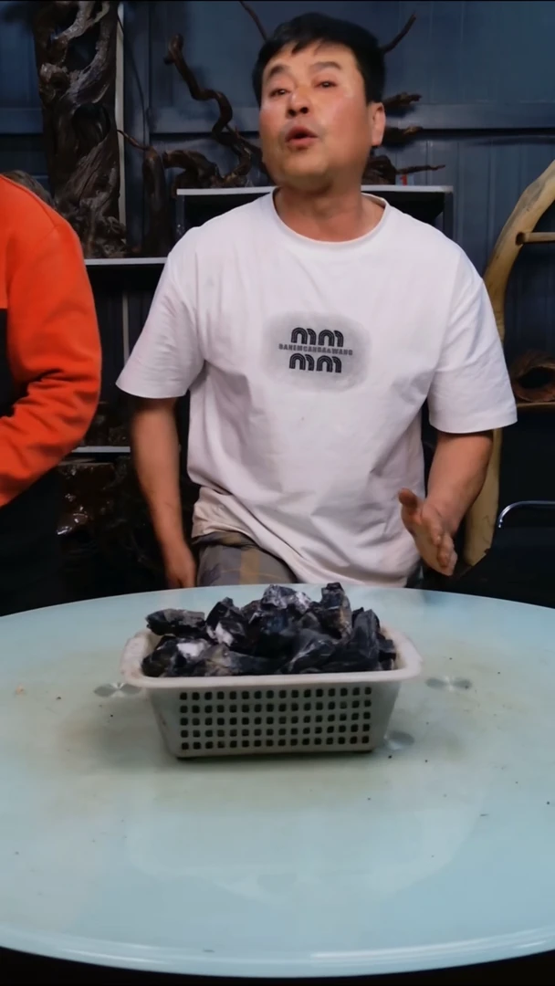 木随机发货一筐青龙石特碎4斤
