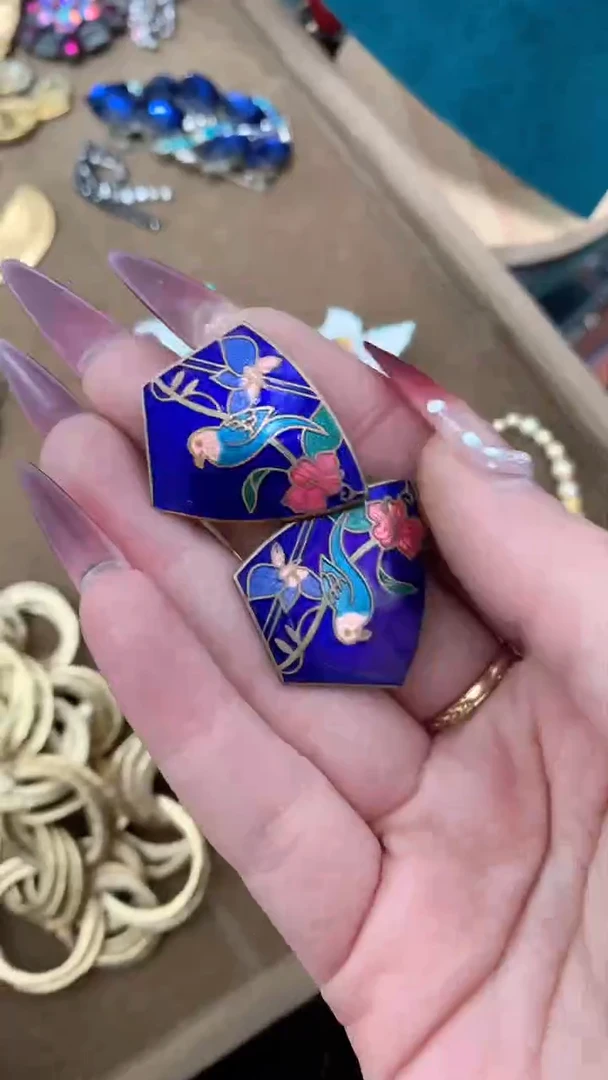 【闪购商品】瓷片楚楚中古珠宝甄选不退换