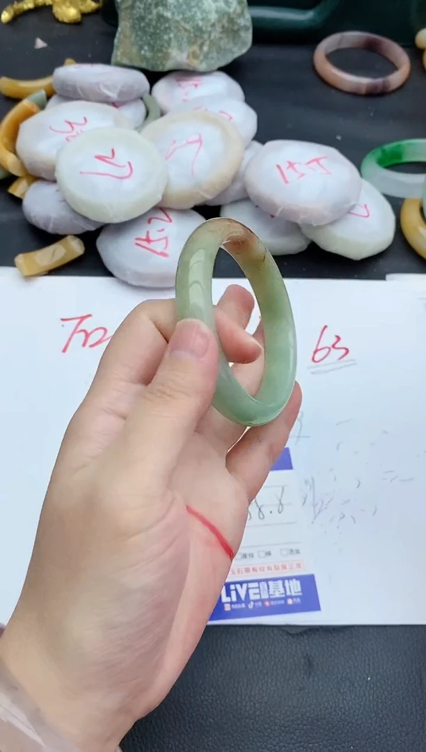 未镶嵌手镯石英质玉83+58.6