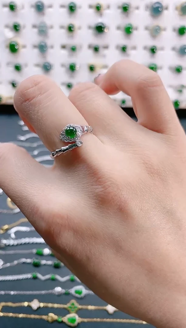 【闪购商品】翡翠戒指银S925镶嵌天然翡翠