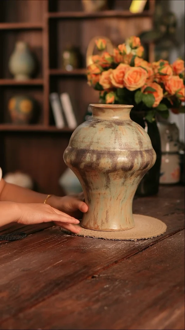 摆件7-60高29口9误差2无孔