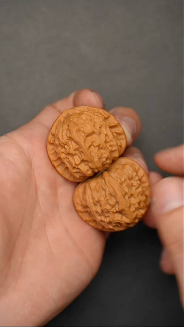 把件文玩核桃全品三角白38