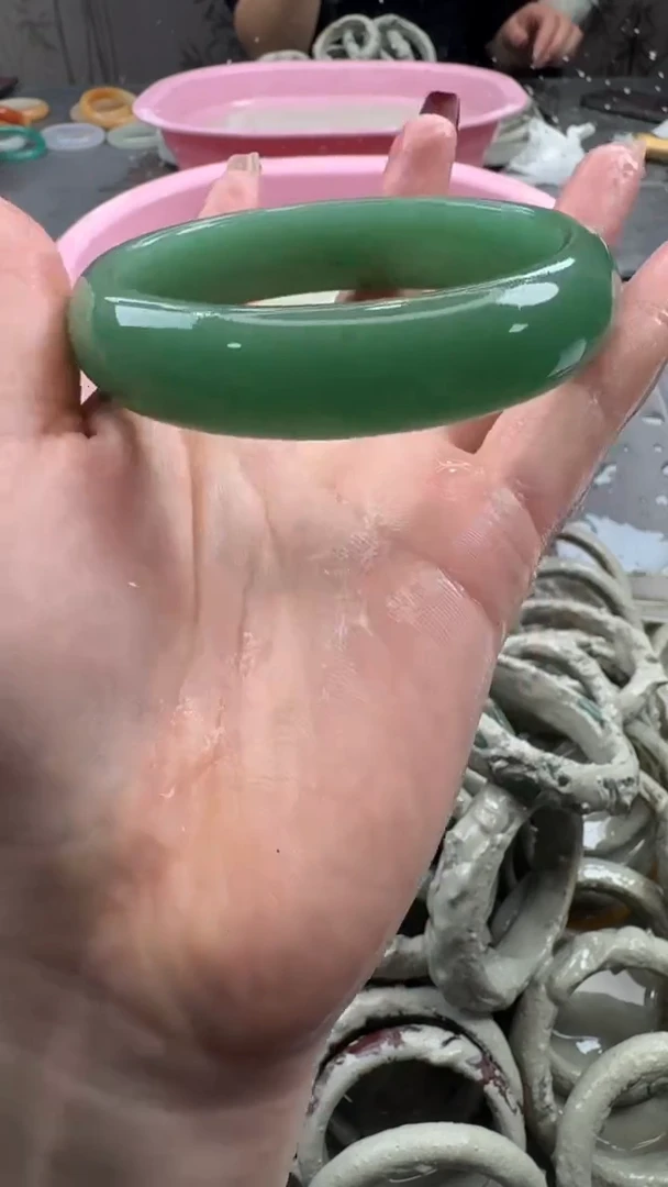 未镶嵌手镯石英质玉2 68