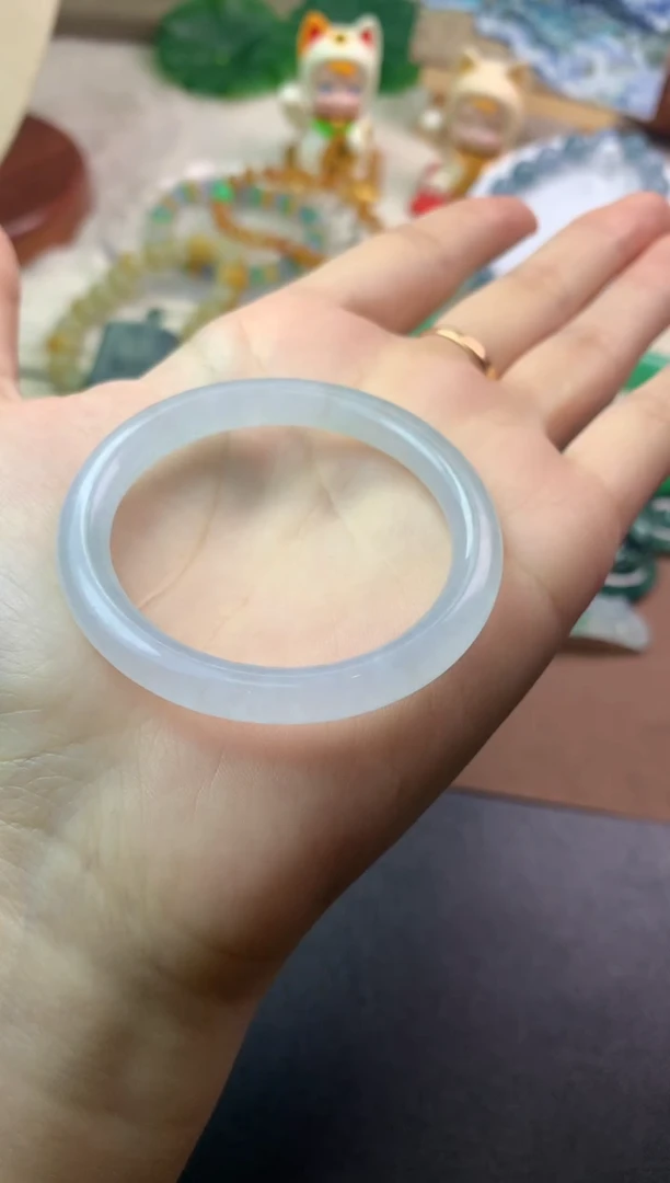 未镶嵌定制翡翠毛货