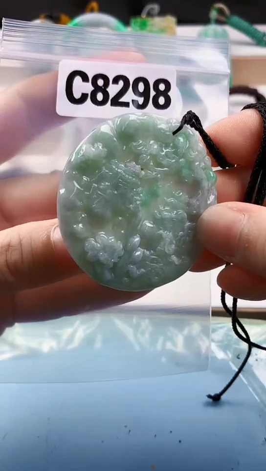 翡翠未镶嵌颈饰天然翡翠吊坠挂件