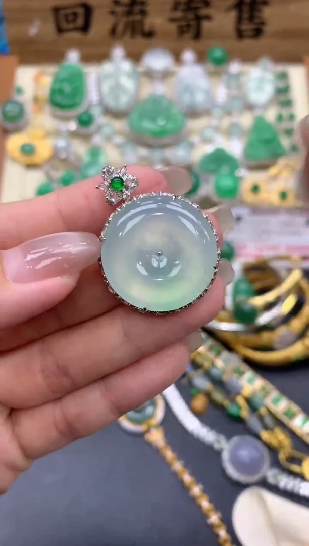 【闪购商品】翡翠颈饰18K金镶嵌432-中国好珍宝