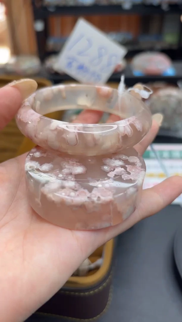 未镶嵌手镯石英质玉C106(56圈赠送镯心)