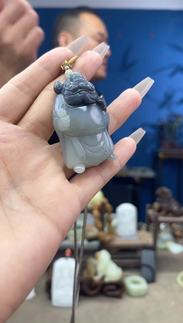 和田玉未镶嵌颈饰1