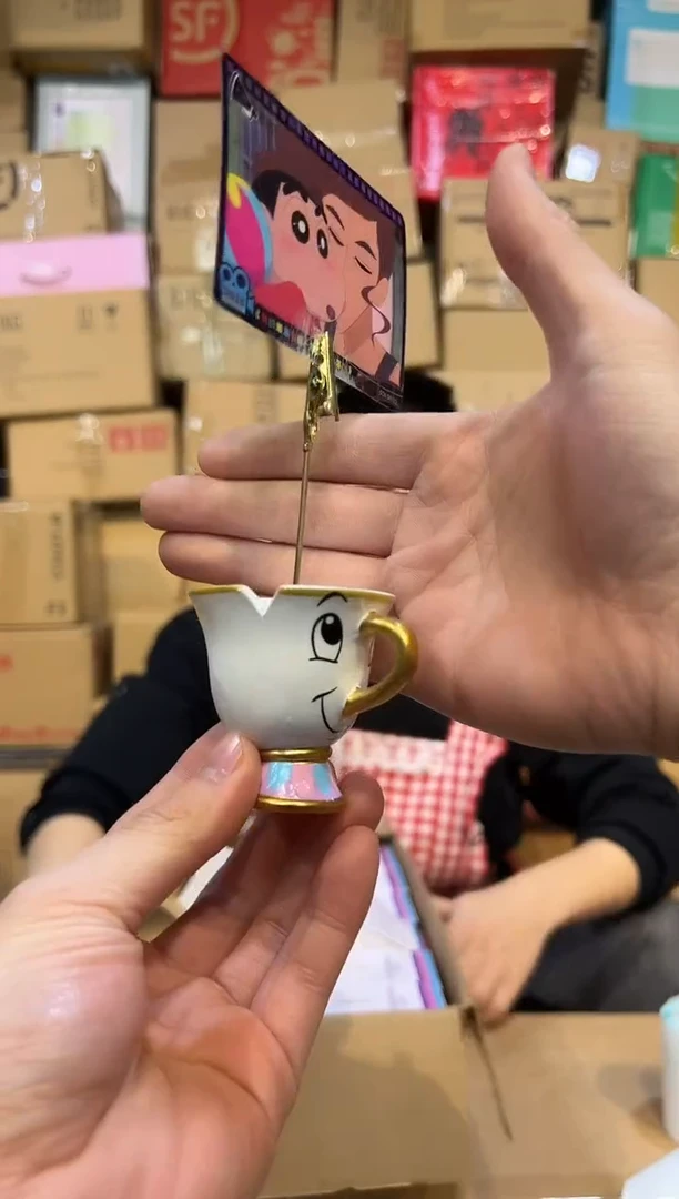 【闪购商品】杯原盒阿奇名片夹