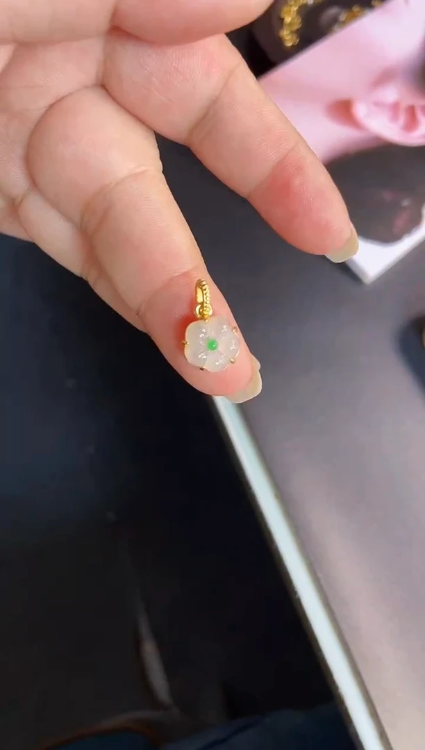 吊坠(不含链)银S925镶嵌翡翠1