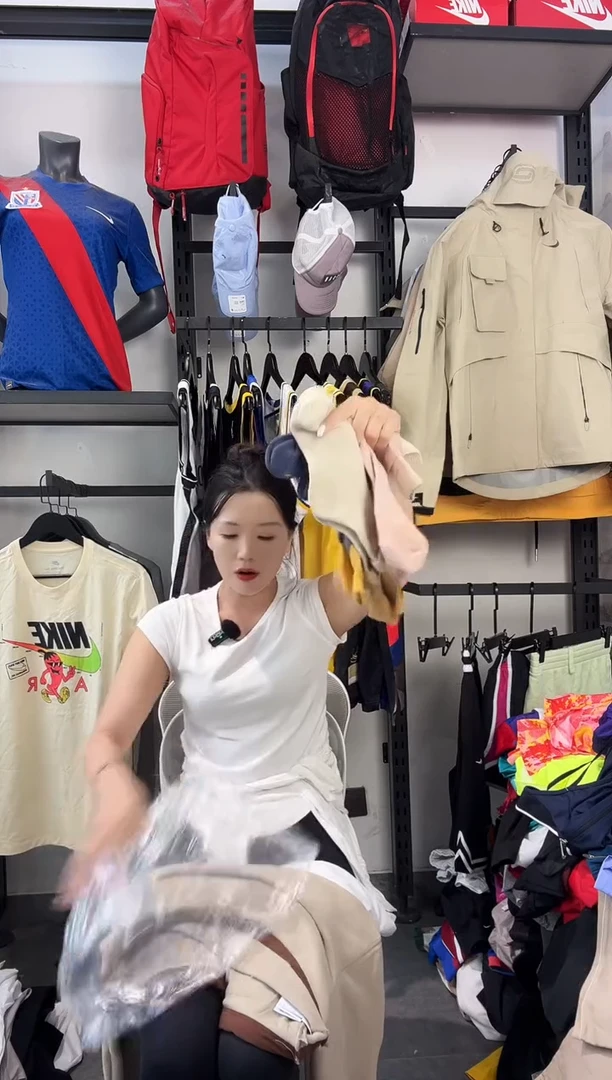 793编码 瑕疵款直播间过款为准 尺码