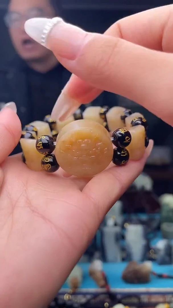 未镶嵌和田玉挂件1