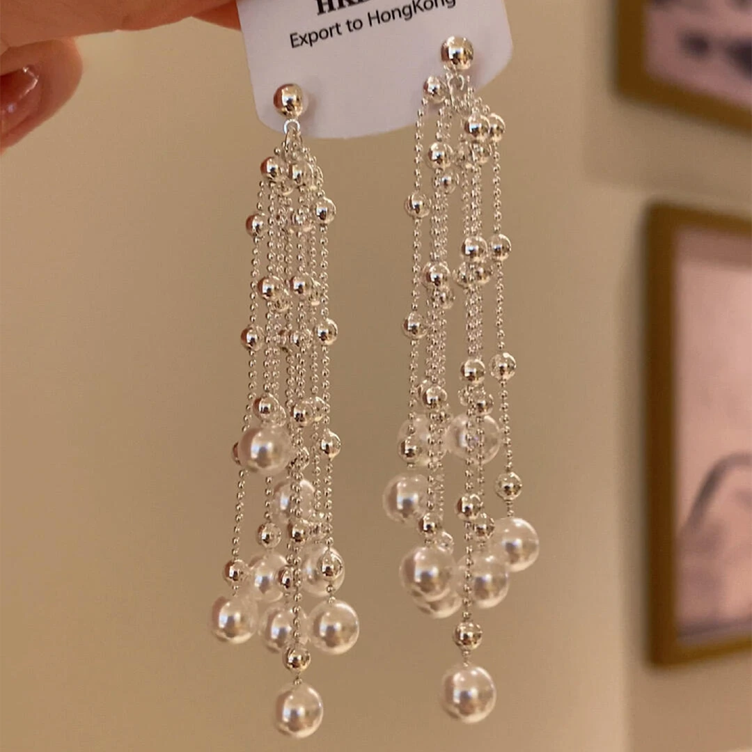 铜合金耳饰 法式复古珠珠流苏长款耳钉女秋冬轻奢气质显脸小耳饰