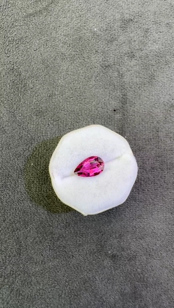 未镶嵌珠宝半成品碧玺1.09ct