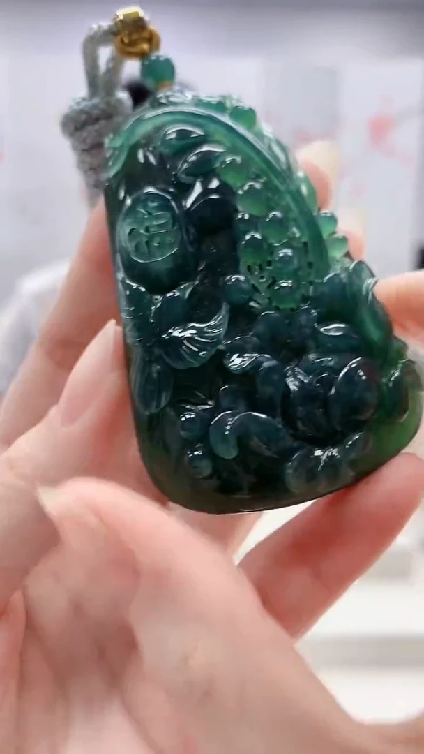 未镶嵌定制翡翠5123ry-毛货挂件77