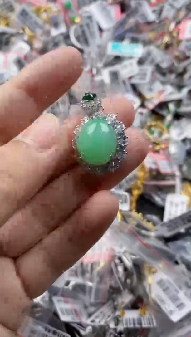 翡翠戒指银S925镶嵌4444       10