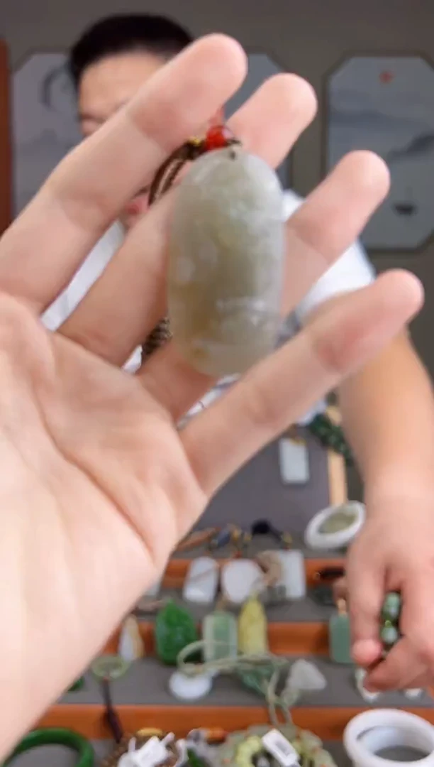 和田玉未镶嵌颈饰多样性发货 拍一单发一个