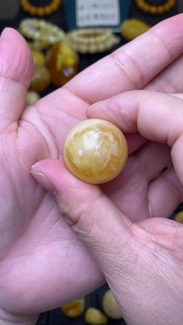 【闪购商品】琥珀裸石未镶嵌蜜蜡.19