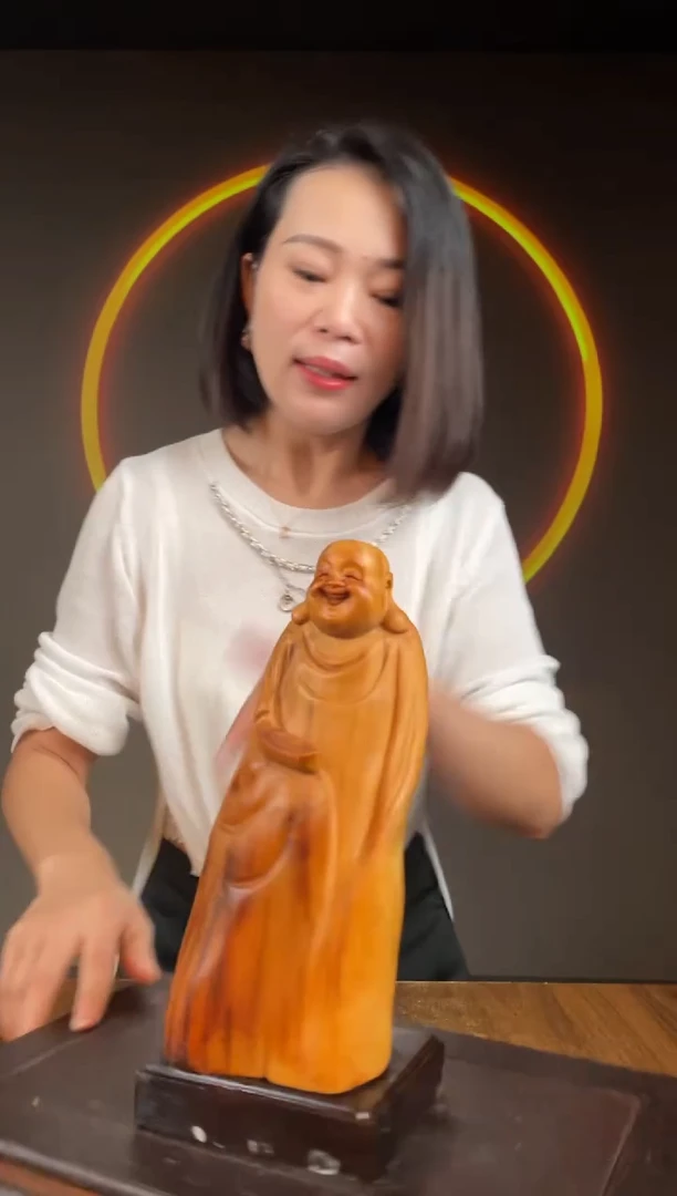 柏木（崖柏）手工摆件,先抢先得! 编号:124